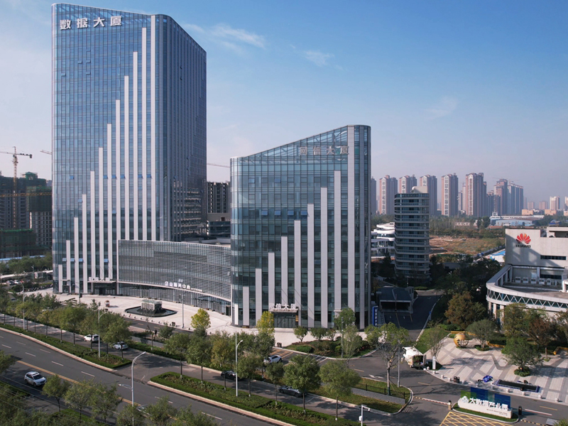華為（wéi）大數據中心